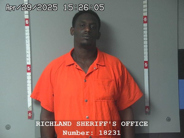 Mugshot of DONALD ROBERTSON