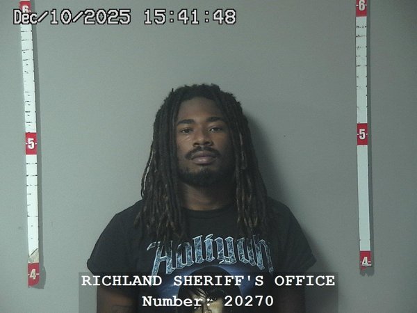 Mugshot of TRAVIS T PAYTON