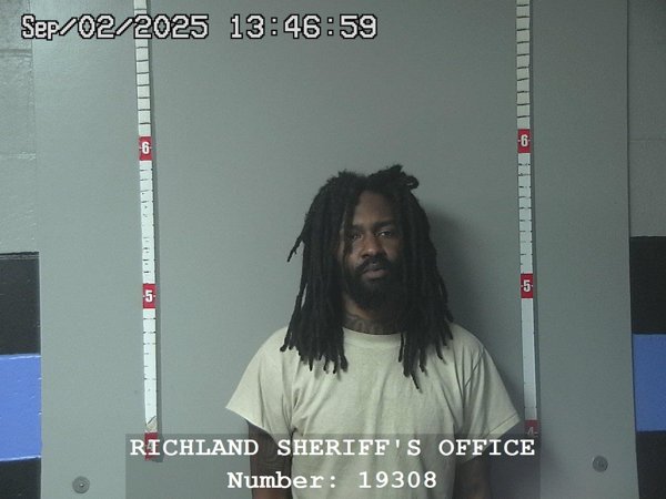 Mugshot of DARREN BICKHAM