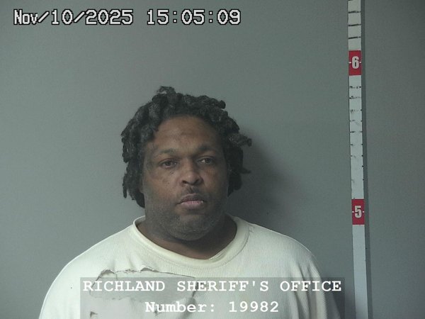 Mugshot of LOUIS S CLARK