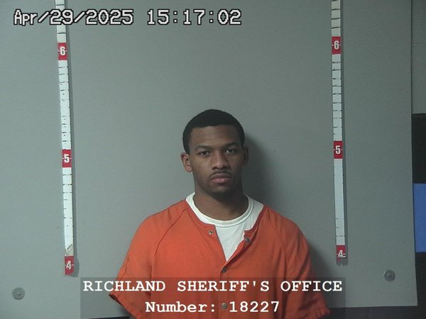 Mugshot of MATTHEW STREET