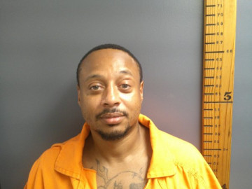 Mugshot of AL RIVERA