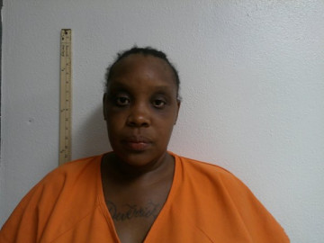 Mugshot of ANQUANETTE MCCRAY