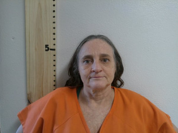 Mugshot of TRACI LEIGH RIGGS
