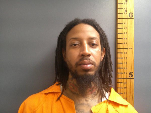 Mugshot of DEANDRE L. HORTON