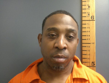 Mugshot of REGINALD DARNELL GASAWAY