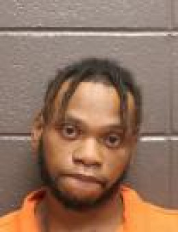Mugshot of DAROLYN LESLIE PAUL LUMAR