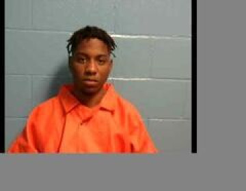 Mugshot of IRVYON D JAMES