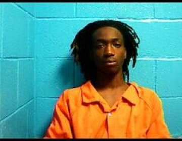 Mugshot of COURTLAND FULLWOOD