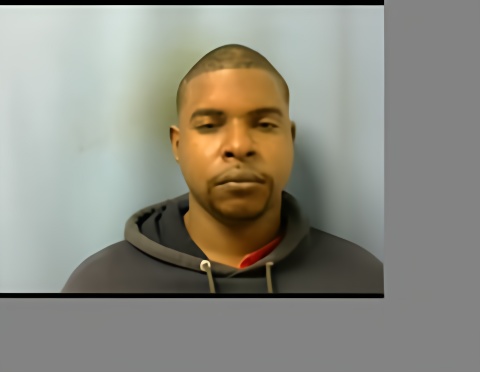 Mugshot of T'JON H DECLOUET