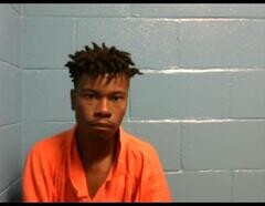 Mugshot of ADONTE' J WILLIAMS