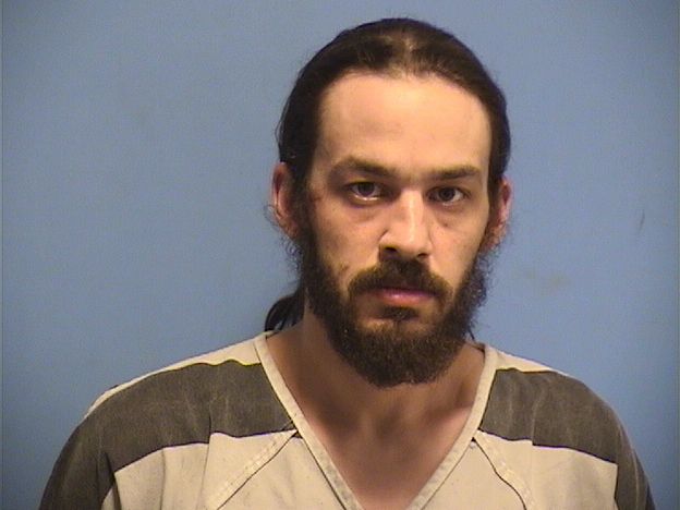 Mugshot of DUSTIN FERNANDEZ