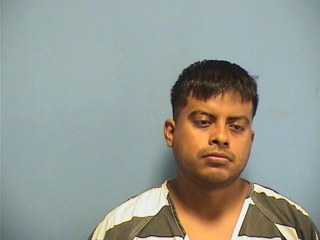 Mugshot of OLVIN RIVAS-HERNANDEZ