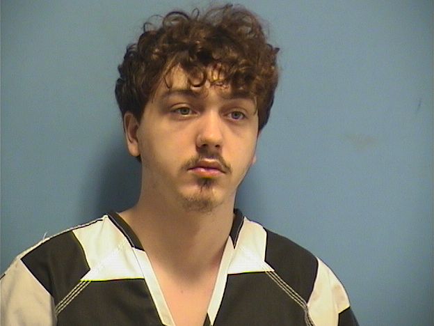 Mugshot of SLAYDE TAYLOR