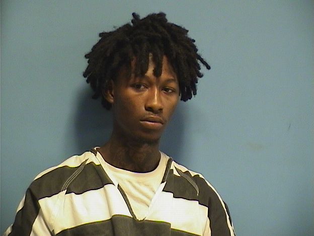 Mugshot of BRAYDON PIERRE