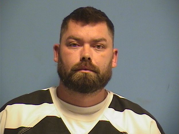 Mugshot of CHAS RICHARDS