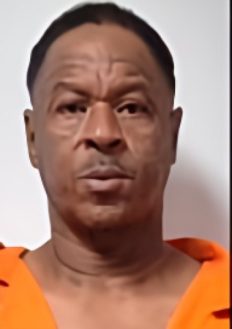 Mugshot of BRUCE EDWARD JR MAYER