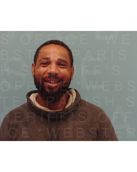 Mugshot of MAURCIONIO IVERSON