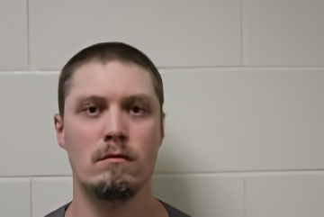 Mugshot of Ian Nathan Hearns