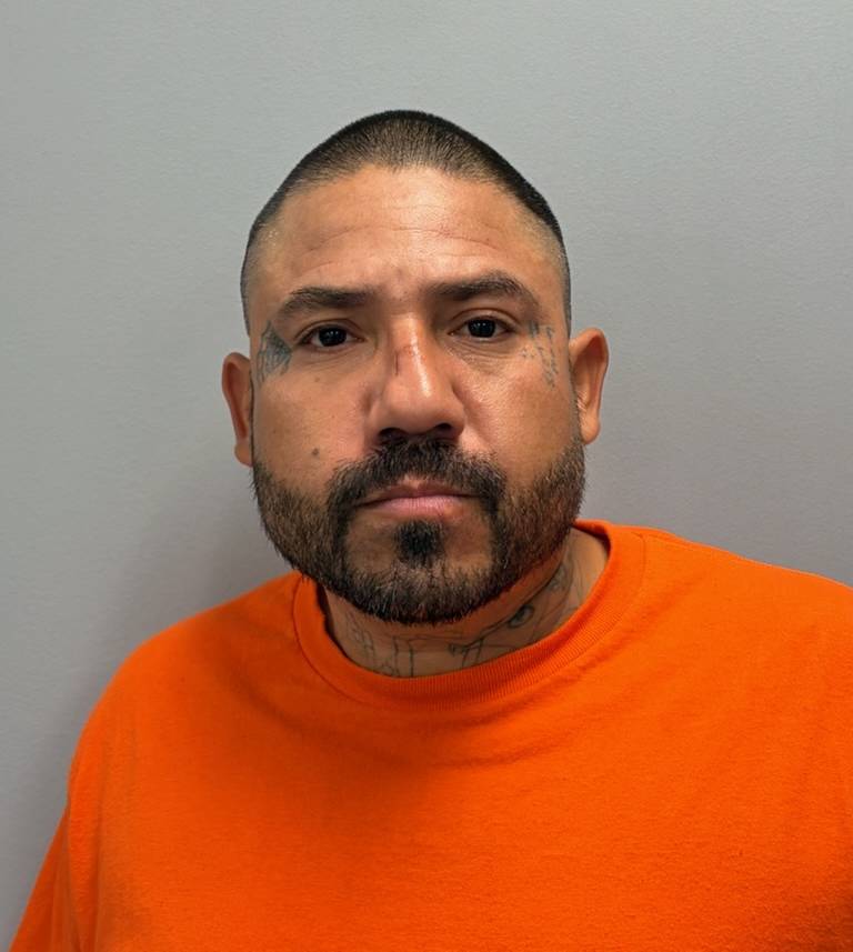 Mugshot of FRANCISCO ARCE