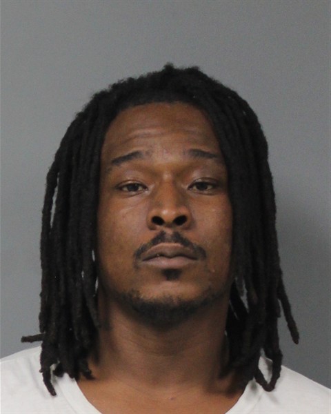 Mugshot of KESHAWN CLEVELAND WADE