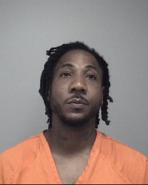 Mugshot of DEANDRE CURTIS MOORE