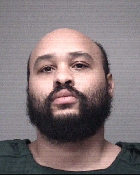 Mugshot of KYLE JAVAN MCNUTT