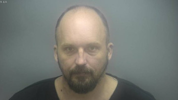 Mugshot of ZAKERY GEORGE-WAYNE RIPLEY