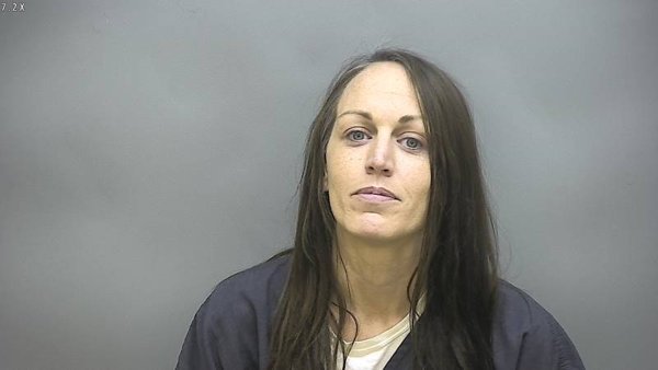 Mugshot of DANYLE MARY LAVIGNE