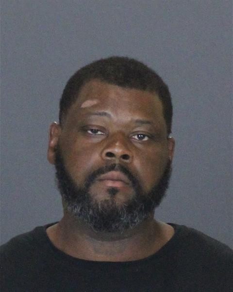 Mugshot of SERGIO RAPHAEL BENNETT