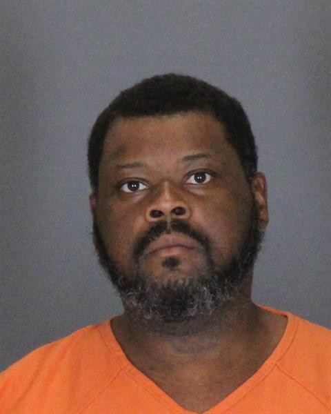 Mugshot of SERGIO RAPHAEL BENNETT