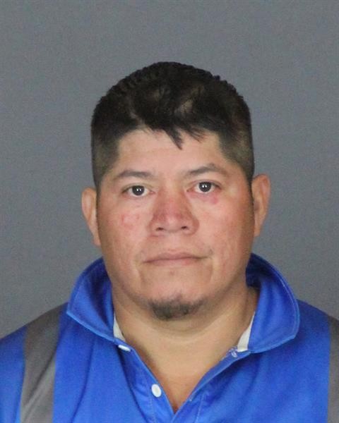 Mugshot of VICTOR SEBASTIAN DUARTE SUAREZ