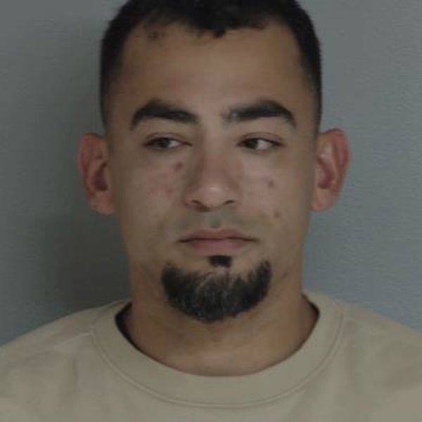 Mugshot of CARLOS ALBERTO POMALES-CORREA