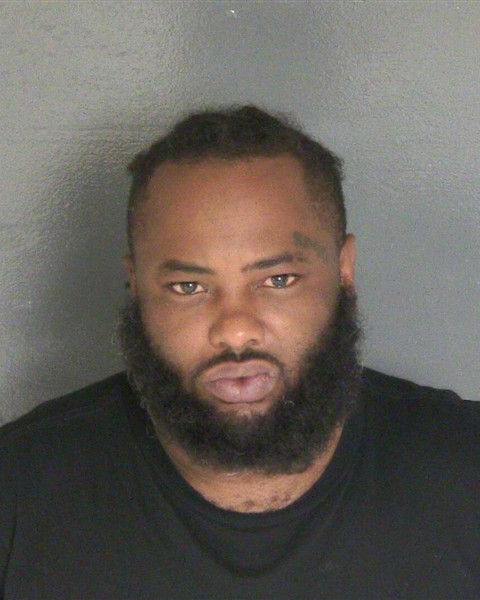 Mugshot of RYAN R QUINN