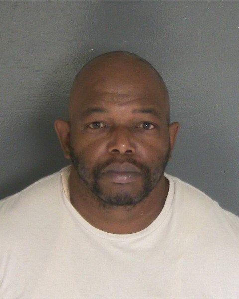 Mugshot of MAURICE L WHITE