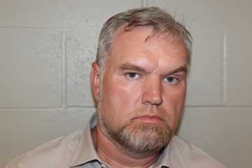 Mugshot of OLEG ANDRIYENKO