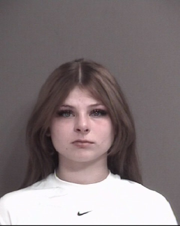 Mugshot of ISABELLA MARIE LEE-YATES