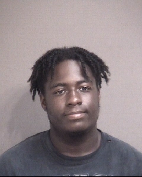 Mugshot of DY`LON JAMES JEMAR PITTMAN
