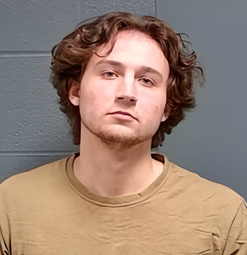 Mugshot of Maxwell Lucas Warren