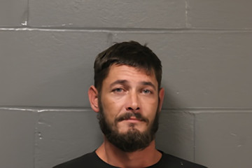 Mugshot of Brandon Daniel Kampfe