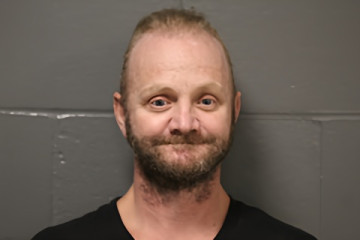 Mugshot of Chester Lee Lowe