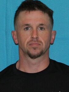 Mugshot of TRAVIS CRAFT