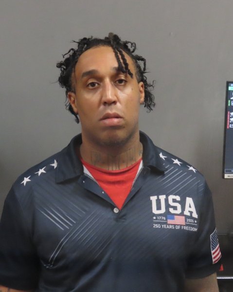 Mugshot of ANTONIO J TRAVIS