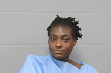 Mugshot of GLORIA NOELLE WERLE