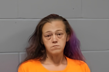 Mugshot of CASANDRA ROSE THOMAS