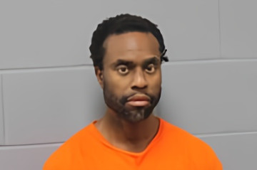 Mugshot of ROBERT EARL CURTIS