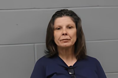 Mugshot of MICHELLE LYNN GREGORY