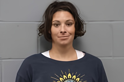 Mugshot of JILLIANNE MARIE RENFROW