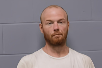 Mugshot of MICHAEL AARON TAYLOR
