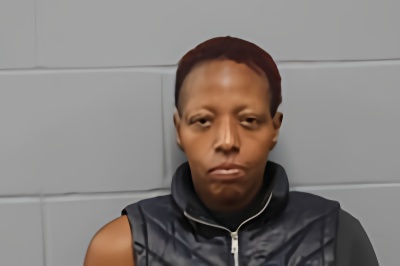 Mugshot of KEYANNA LASHIA HOLLINS